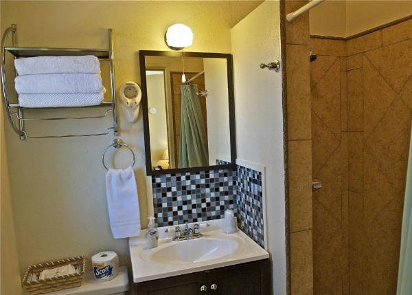 Harmony Motel image 53